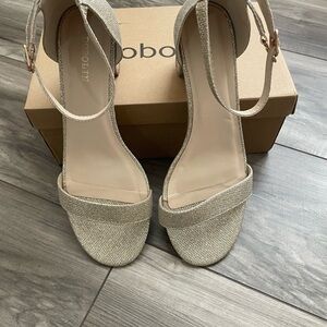 Women's gold glitter Sandal